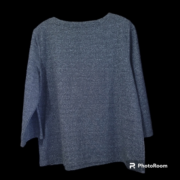 ❤️Chico's Weekend black silver metallic crewneck zipper detail 3/4 sleeve top - Picture 4 of 7